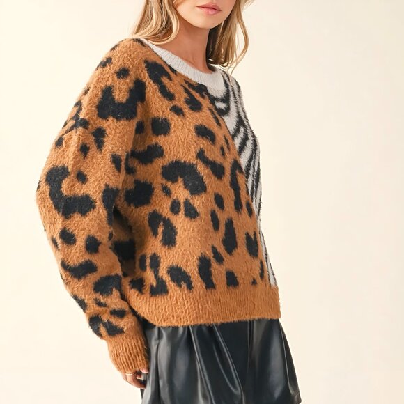 NWT LUXE Animal Print Drop Sleeve Sweater - Picture 7 of 9